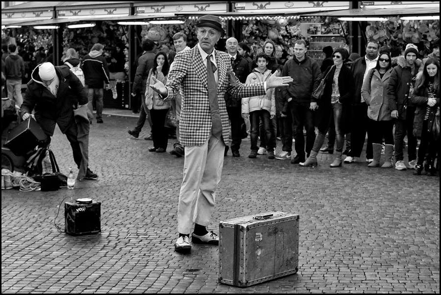 clown in piazza (Roma, 2013)